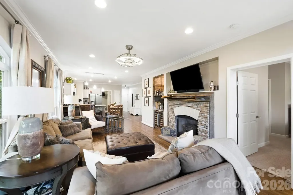 30 Lower Tanglewood Road E Lake Toxaway NC 28747