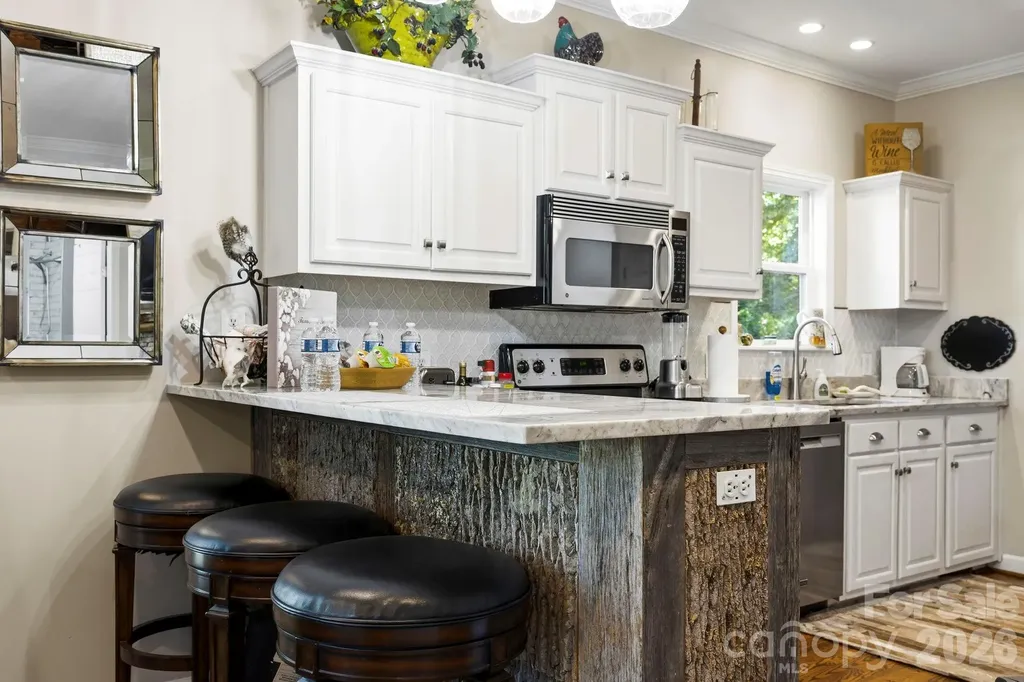 30 Lower Tanglewood Road E Lake Toxaway NC 28747