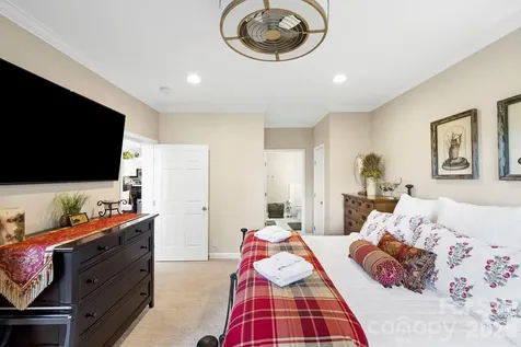 30 Lower Tanglewood Road E Lake Toxaway NC 28747