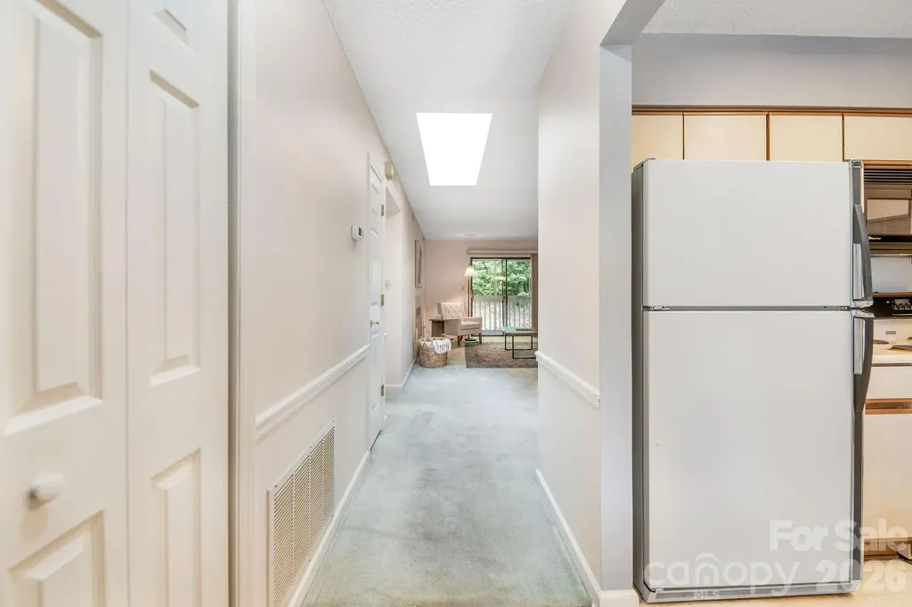 2604 Vineyard Boulevard Asheville NC 28805