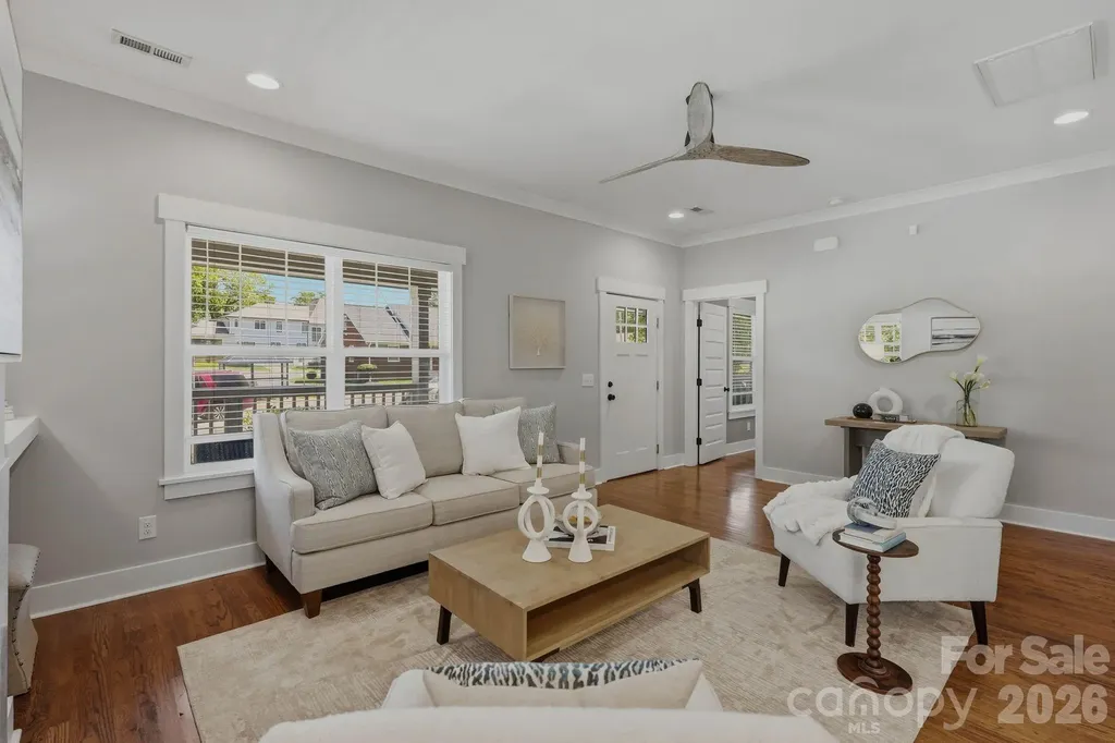 1416 Parkwood Avenue Charlotte NC 28205