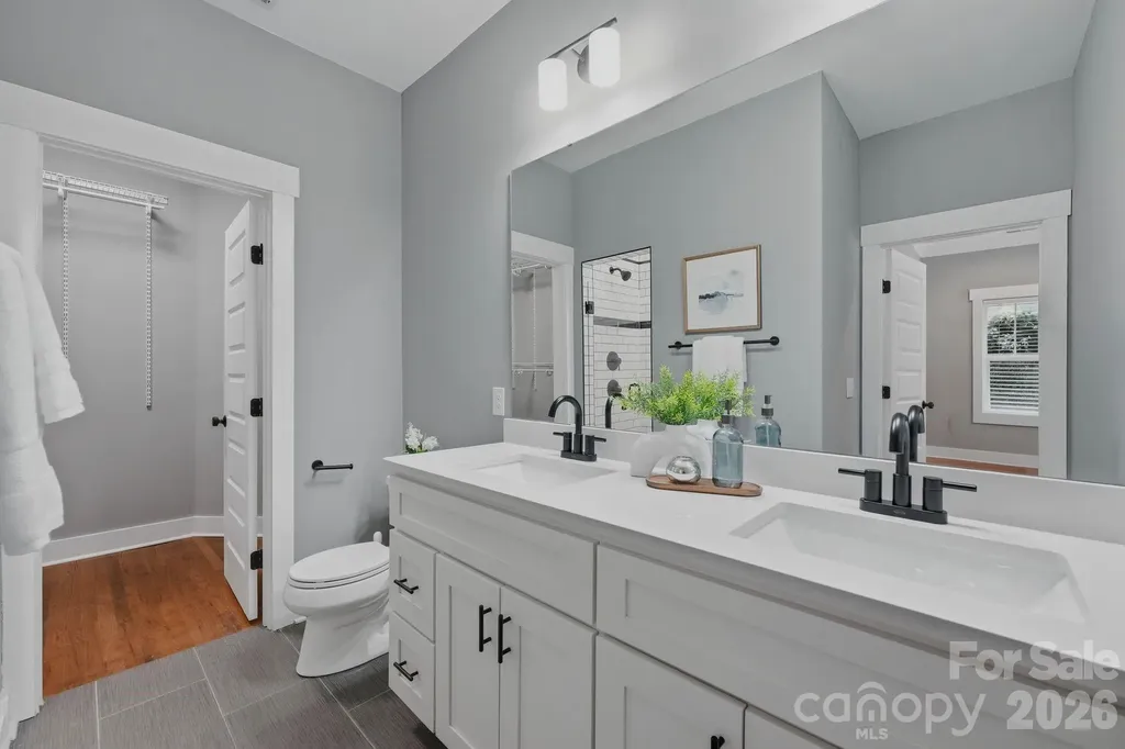 1416 Parkwood Avenue Charlotte NC 28205