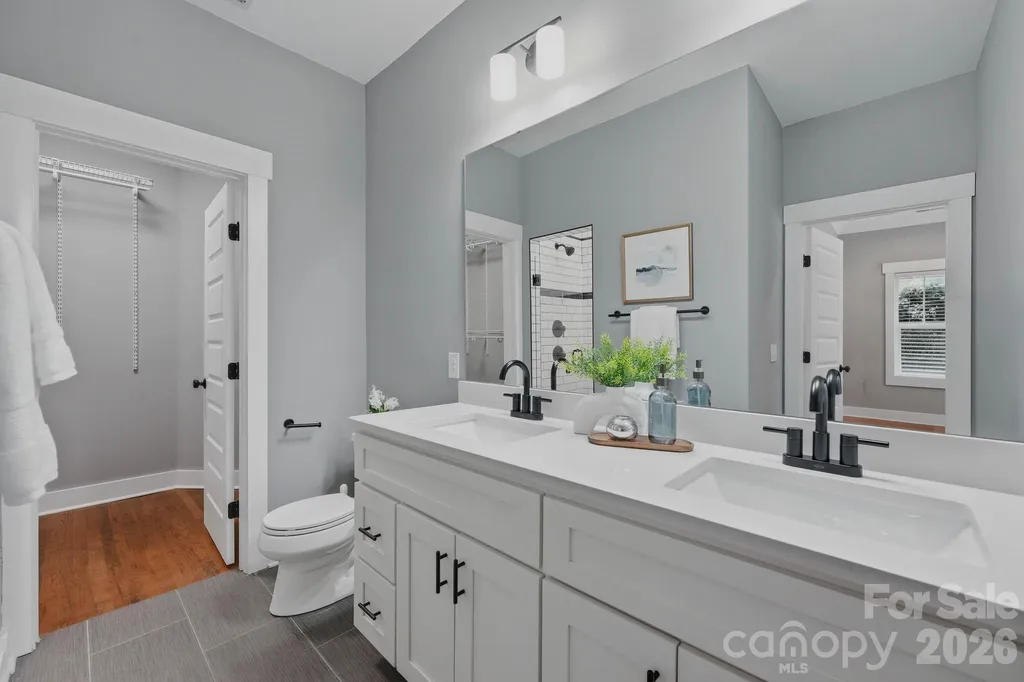 1416 Parkwood Avenue Charlotte NC 28205