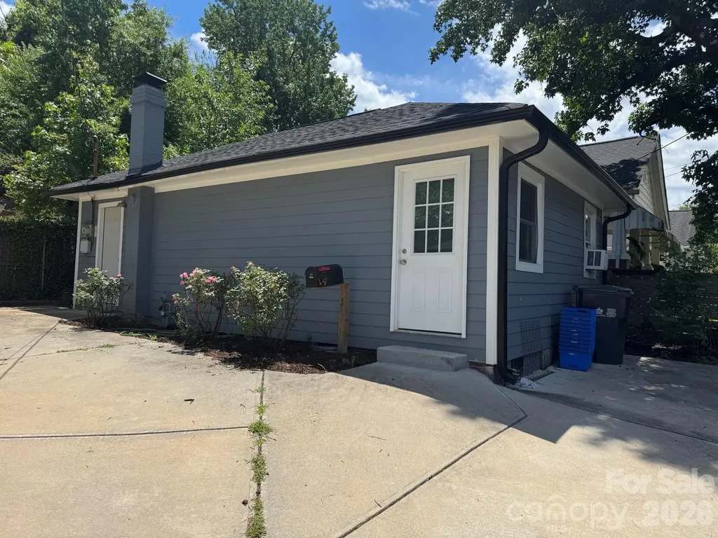 1416 Parkwood Avenue Charlotte NC 28205