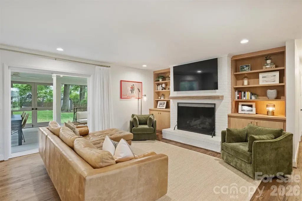 601 Lansdowne Road Charlotte NC 28270