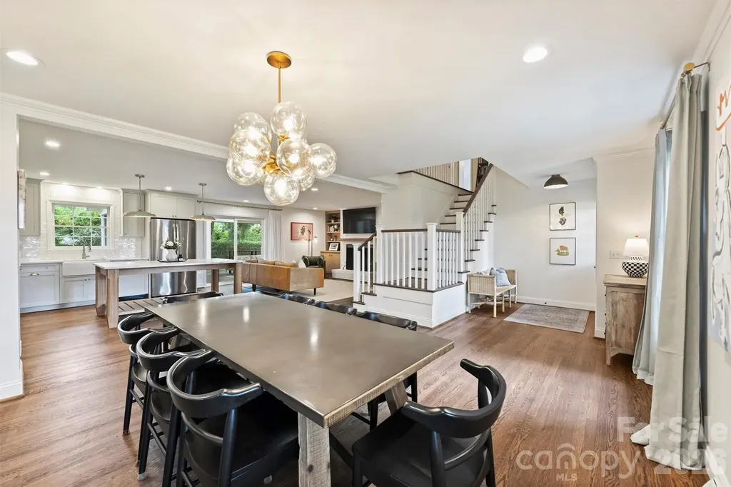 601 Lansdowne Road Charlotte NC 28270