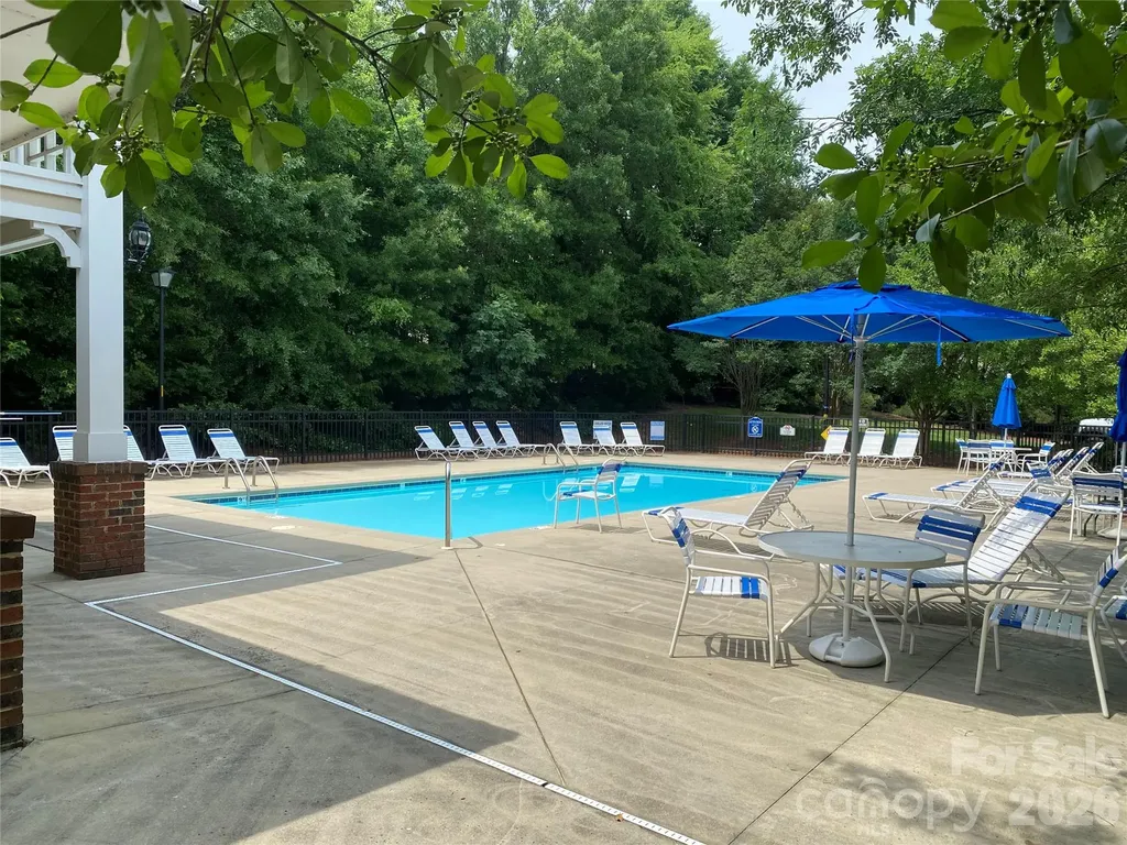 10781 Essex Hall Drive Charlotte NC 28277