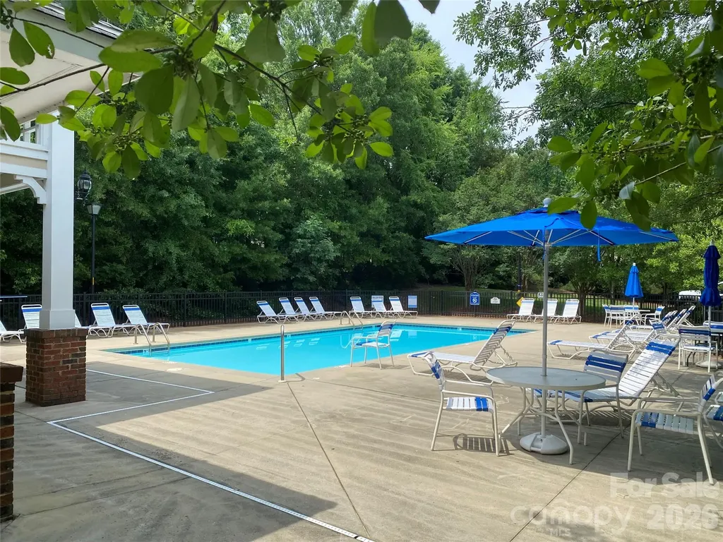 10781 Essex Hall Drive Charlotte NC 28277