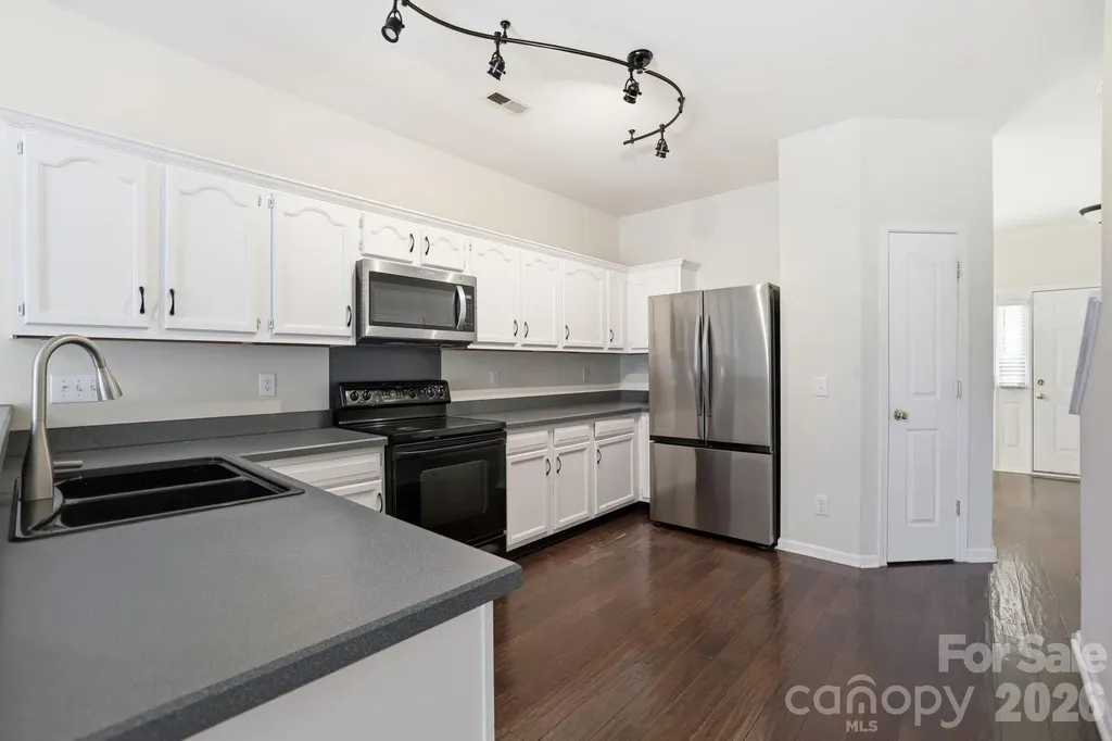 10781 Essex Hall Drive Charlotte NC 28277