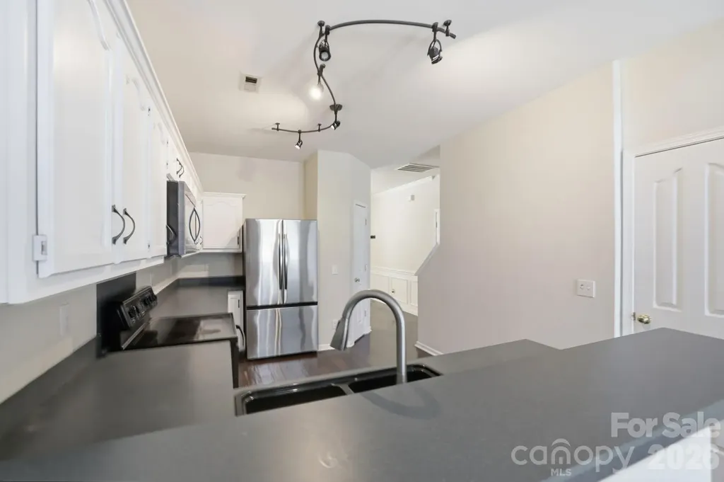 10781 Essex Hall Drive Charlotte NC 28277
