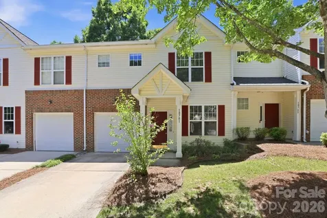 10781 Essex Hall Drive Charlotte NC 28277