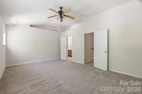 10781 Essex Hall Drive Charlotte NC 28277