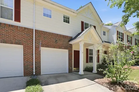 10781 Essex Hall Drive Charlotte NC 28277
