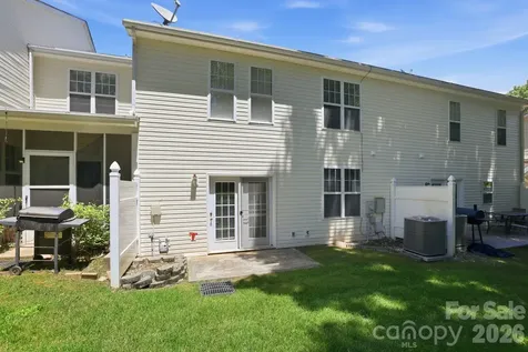 10781 Essex Hall Drive Charlotte NC 28277