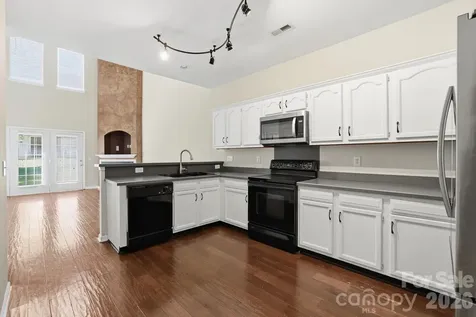 10781 Essex Hall Drive Charlotte NC 28277