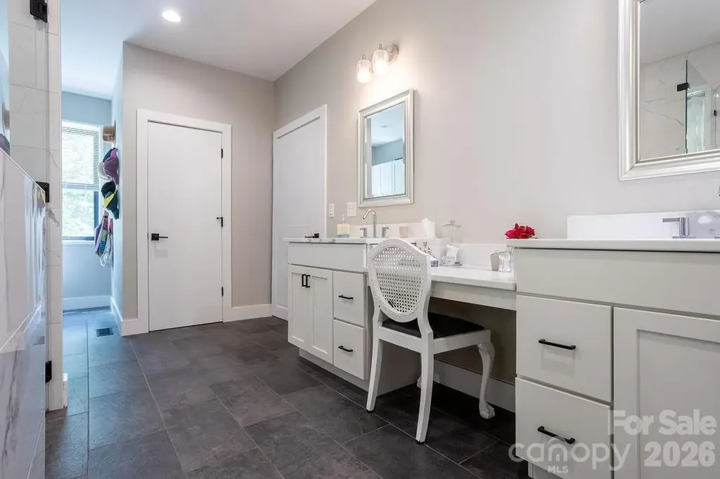 338 Fairview Forest Drive Fairview NC 28730