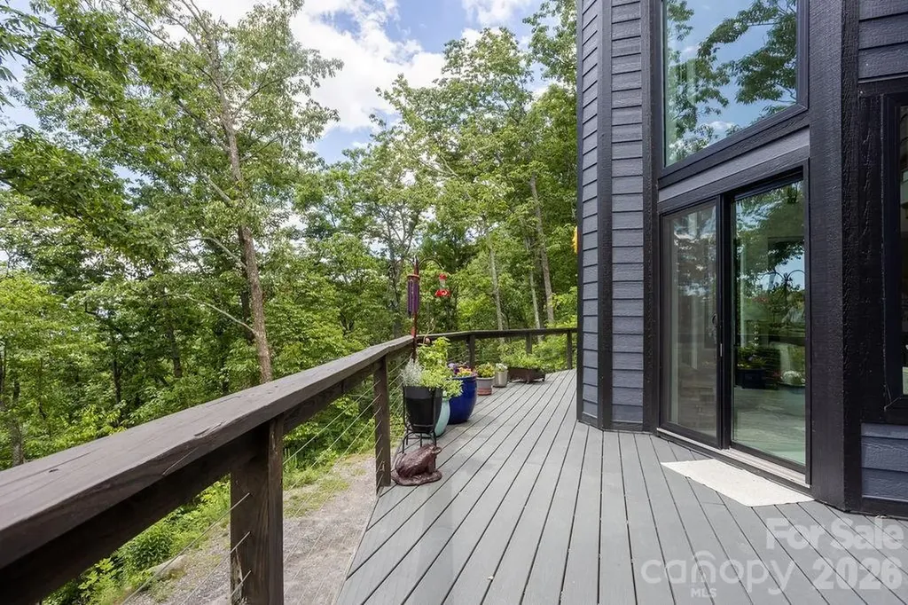 338 Fairview Forest Drive Fairview NC 28730