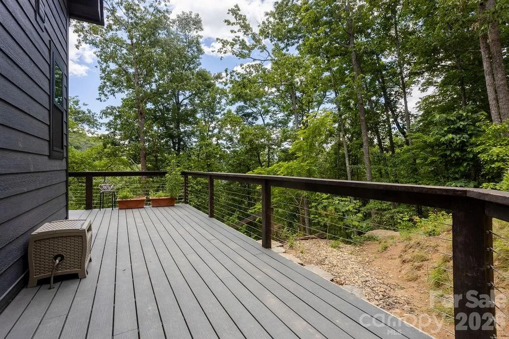 338 Fairview Forest Drive Fairview NC 28730