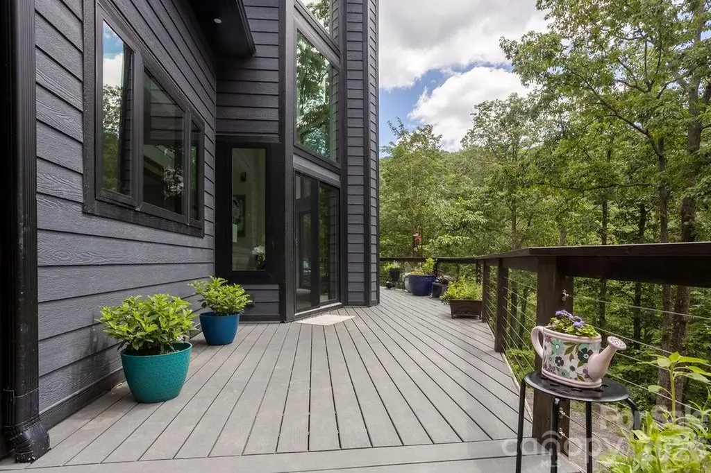 338 Fairview Forest Drive Fairview NC 28730