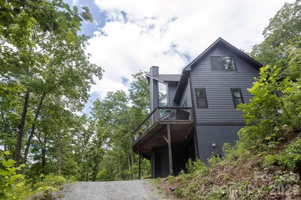 338 Fairview Forest Drive Fairview NC 28730