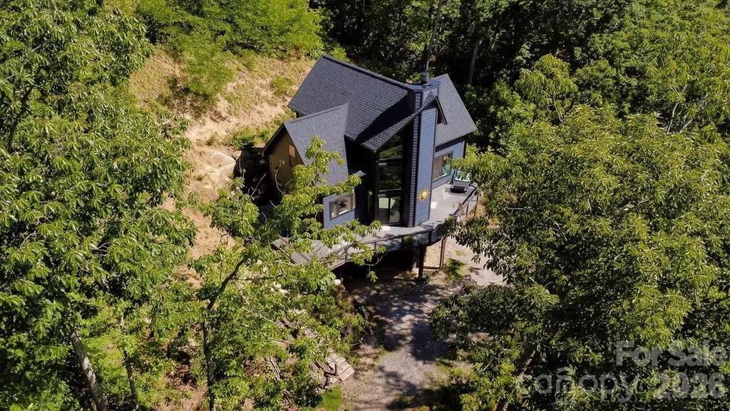 338 Fairview Forest Drive Fairview NC 28730