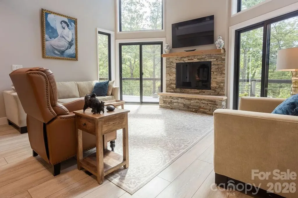 338 Fairview Forest Drive Fairview NC 28730