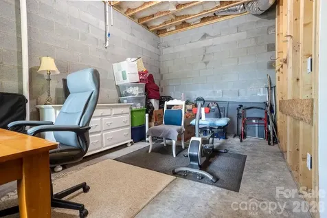 338 Fairview Forest Drive Fairview NC 28730