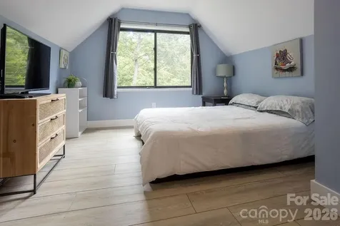338 Fairview Forest Drive Fairview NC 28730