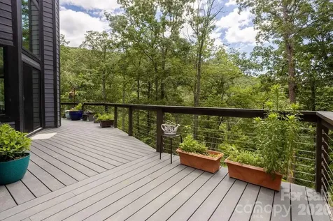 338 Fairview Forest Drive Fairview NC 28730