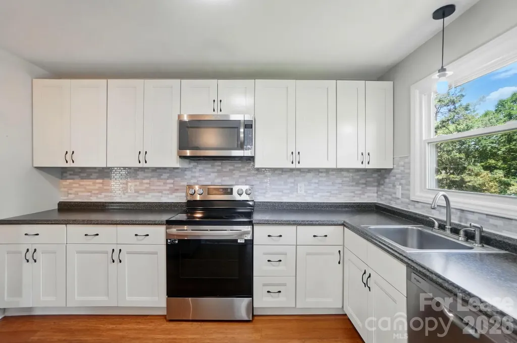 2413 Hoffman Street Gastonia NC 28054