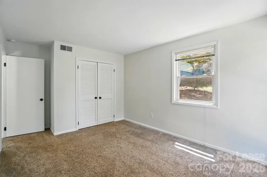 2413 Hoffman Street Gastonia NC 28054