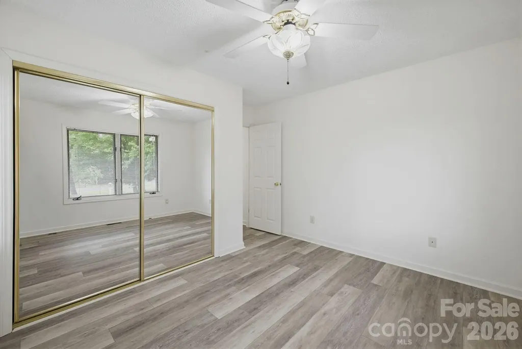 104 Willowbrook Drive Thomasville NC 27360