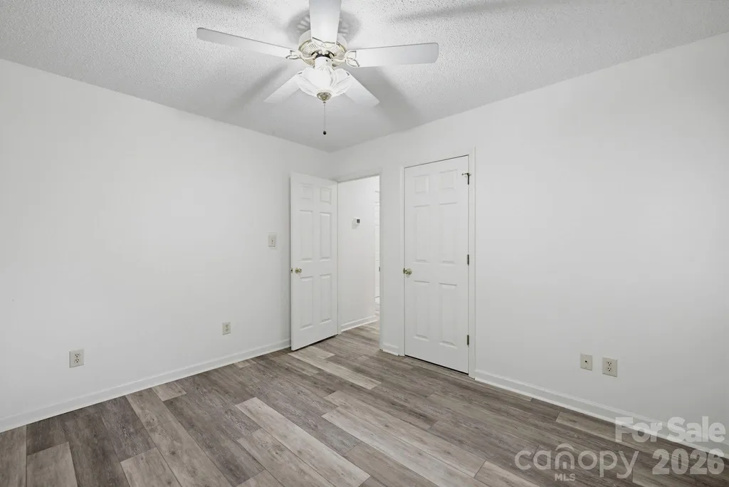 104 Willowbrook Drive Thomasville NC 27360