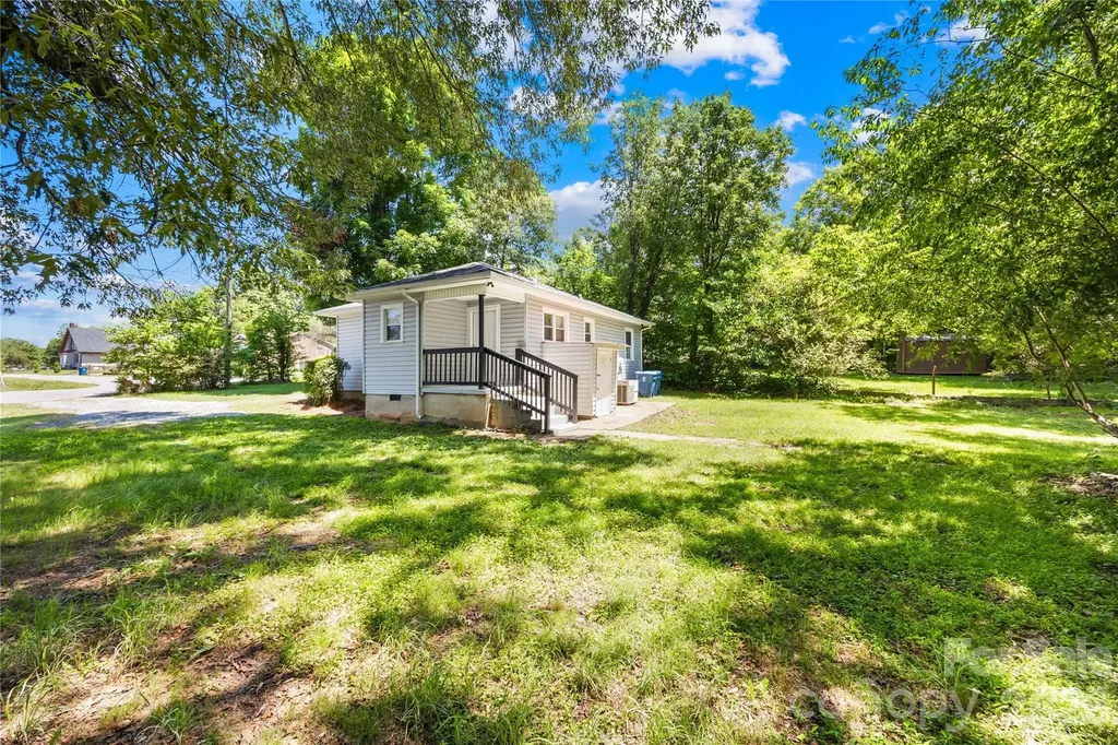 3635 2nd Avenue SW Hickory NC 28602