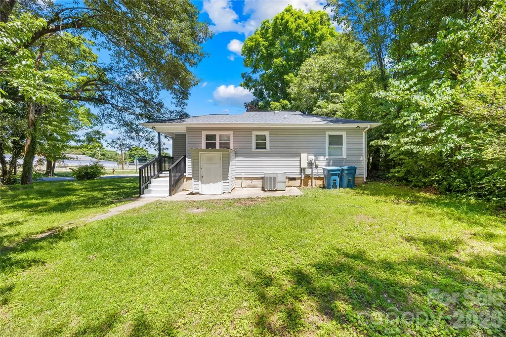 3635 2nd Avenue SW Hickory NC 28602