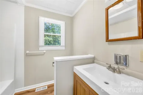 3635 2nd Avenue SW Hickory NC 28602