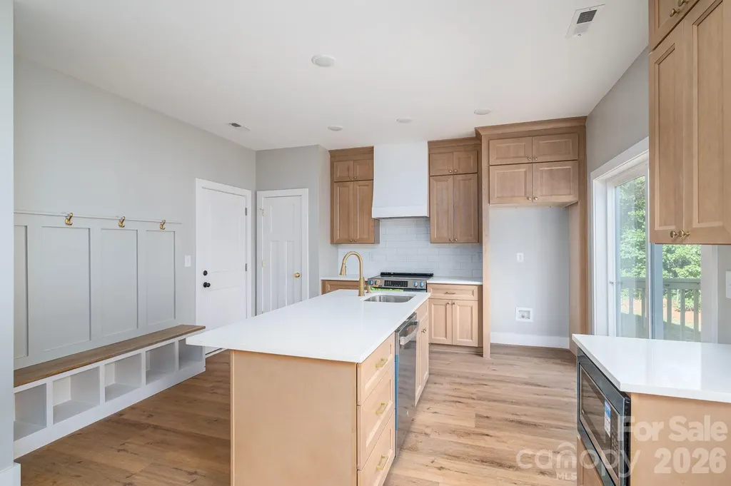1084 Lyndsey Brook Court Lincolnton NC 28092