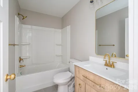 1084 Lyndsey Brook Court Lincolnton NC 28092