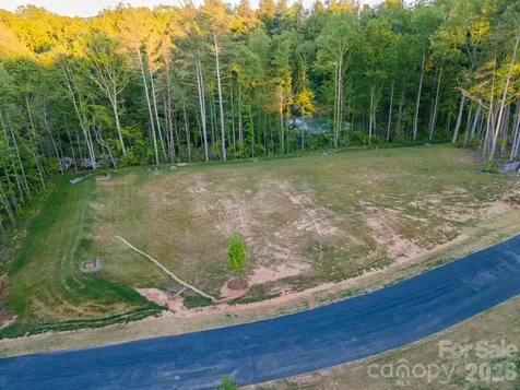 416 Irvine Drive Fairview NC 28730
