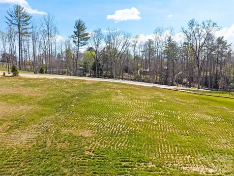 416 Irvine Drive Fairview NC 28730