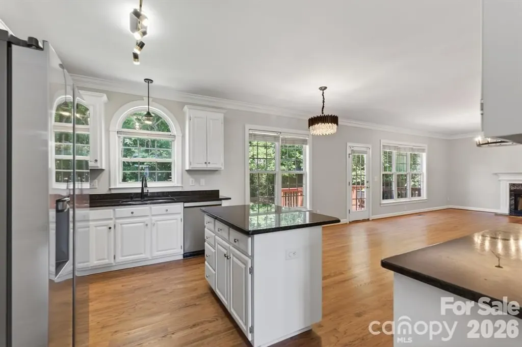 11005 Chilcomb Court Charlotte NC 28262