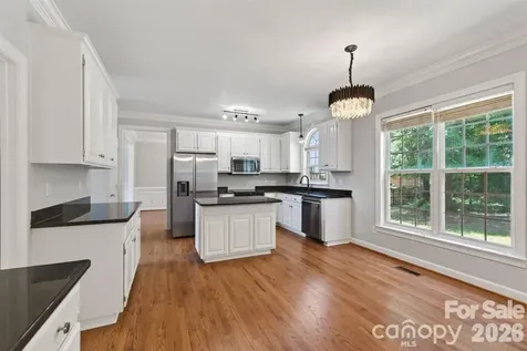11005 Chilcomb Court Charlotte NC 28262