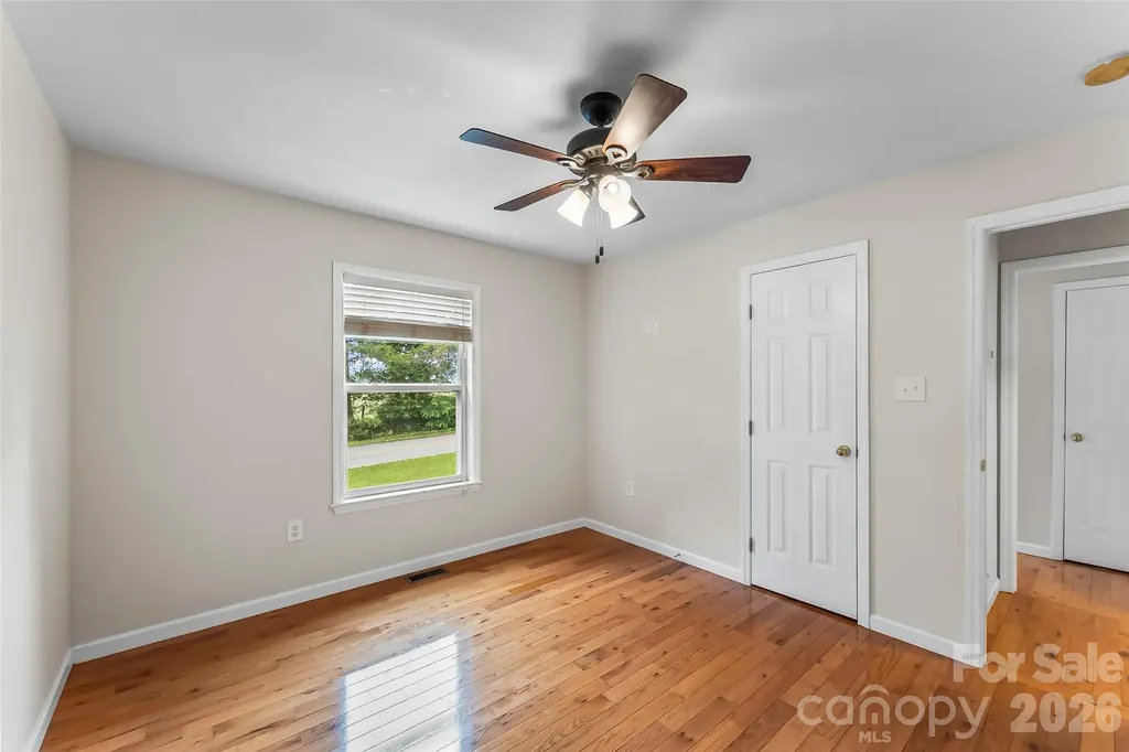 2610 Bear Creek Road Marshall NC 28753