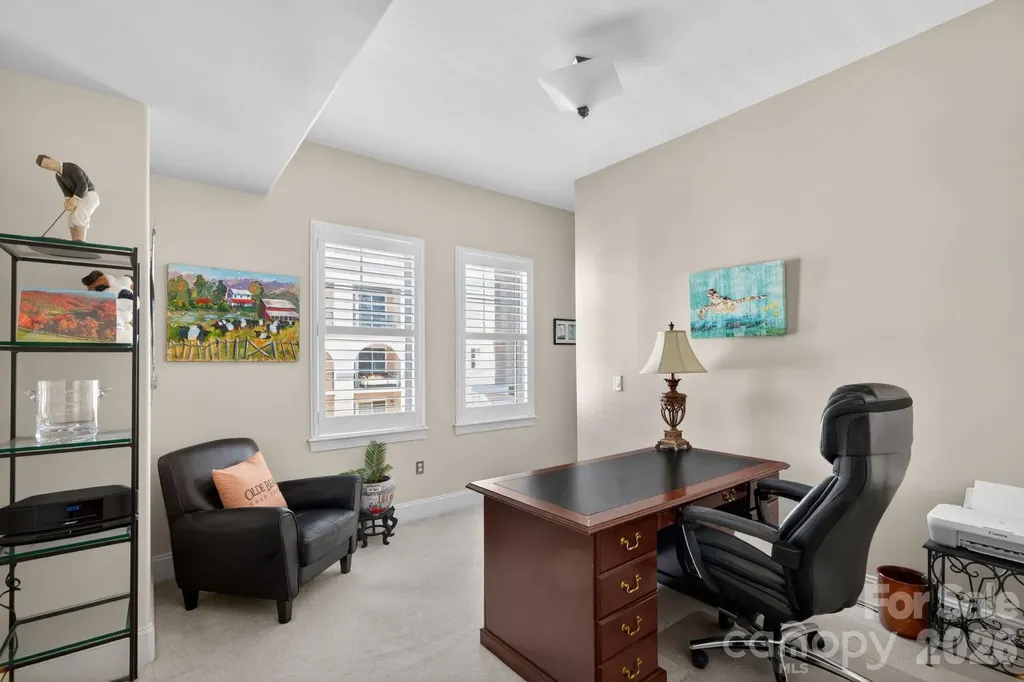 4625 Piedmont Row Drive Charlotte NC 28210