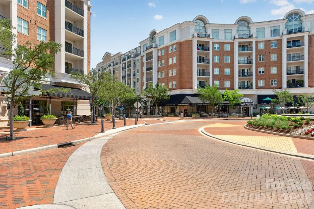 4625 Piedmont Row Drive Charlotte NC 28210