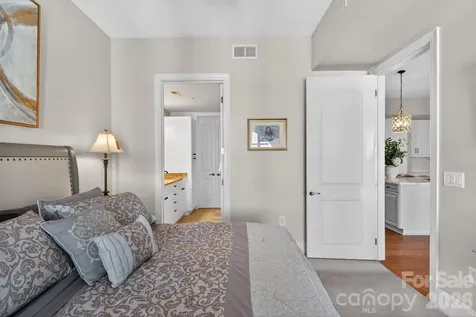 4625 Piedmont Row Drive Charlotte NC 28210