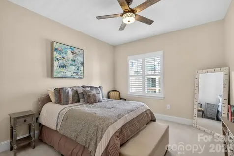 4625 Piedmont Row Drive Charlotte NC 28210