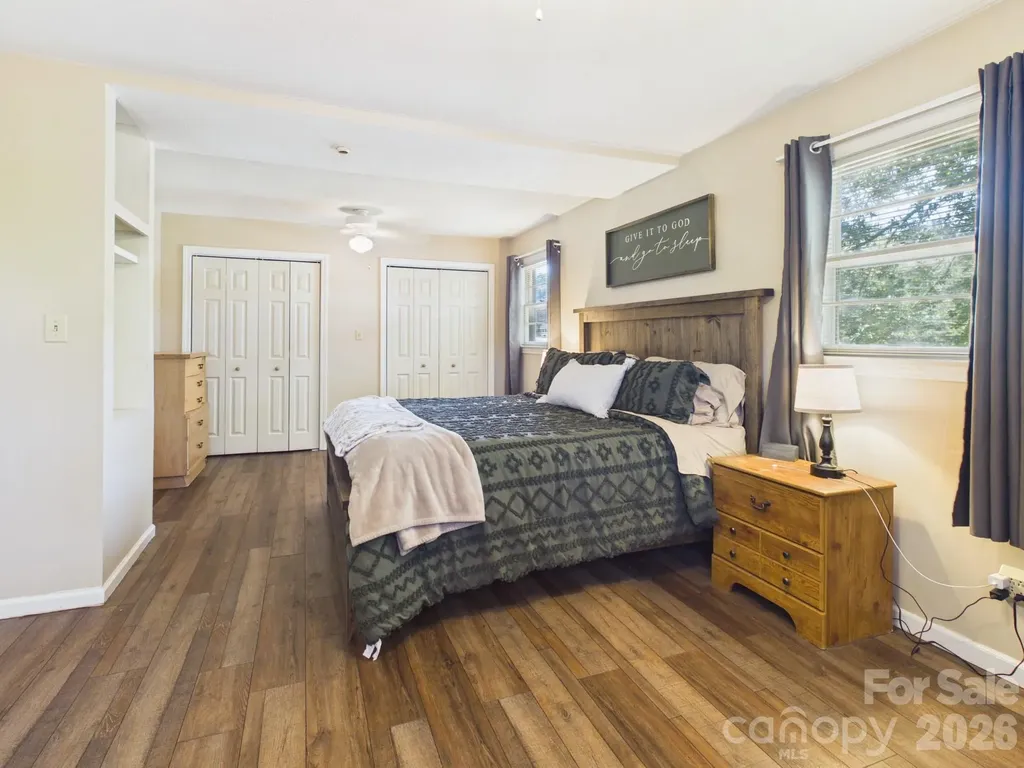 19 Pinecrest Court Taylorsville NC 28681