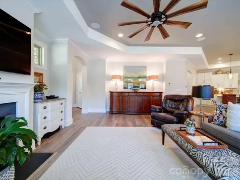 5218 Courtyard Lane Belmont NC 28012