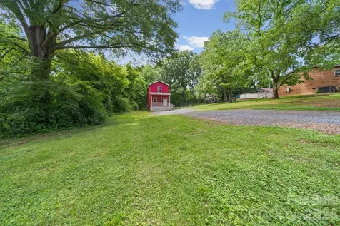 308 E 10th Street Oakboro NC 28129